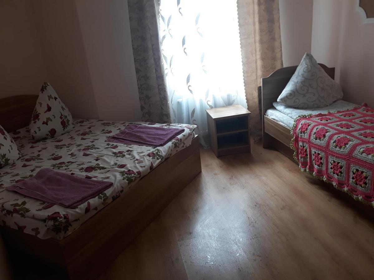 Над Вичов Volovăţ Exterior foto
